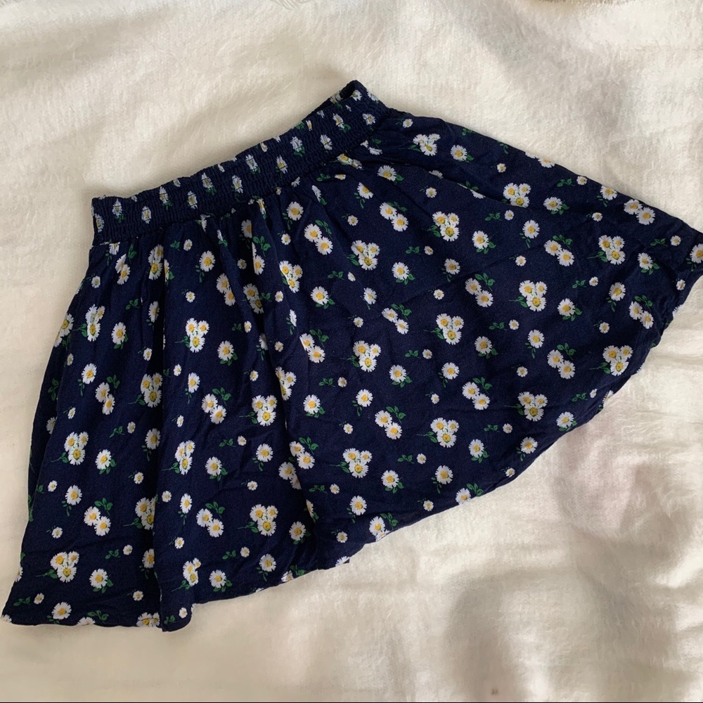 Sunflower/Daisy Floral Mini Skirt